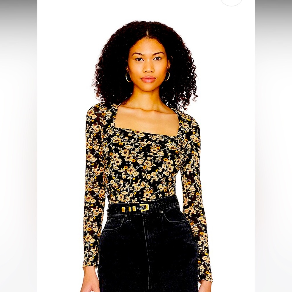 ASTR the Label long sleeve, ruched top